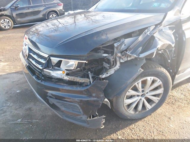 43962775 :رقم المزاد ، 3VV2B7AX4JM156839 vin ، 2018 Volkswagen Tiguan 2.0t Se/2.0t Sel مزاد بيع