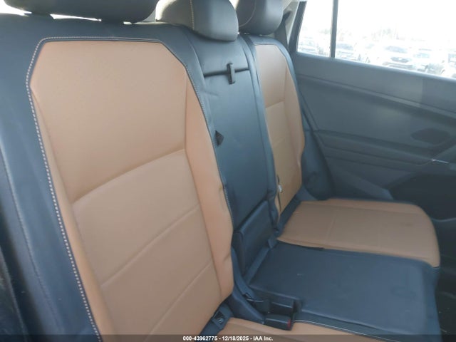 43962775 :رقم المزاد ، 3VV2B7AX4JM156839 vin ، 2018 Volkswagen Tiguan 2.0t Se/2.0t Sel مزاد بيع