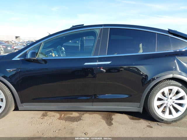 43962794 :رقم المزاد ، 5YJXCBE20MF320552 vin ، 2021 Tesla Model X Long Range Dual Motor All-wheel Drive/long Range Plus Dual Motor All-wheel Drive مزاد بيع