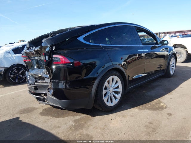 43962794 :رقم المزاد ، 5YJXCBE20MF320552 vin ، 2021 Tesla Model X Long Range Dual Motor All-wheel Drive/long Range Plus Dual Motor All-wheel Drive مزاد بيع