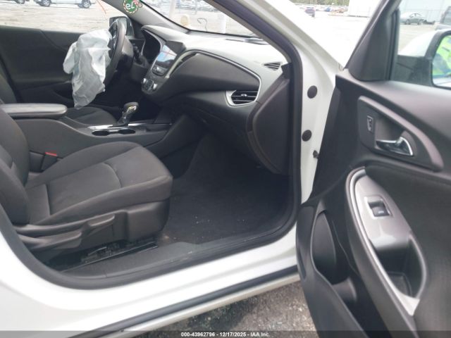 2023 CHEVROLET MALIBU 1G1ZD5STXPF238132 Photo 4