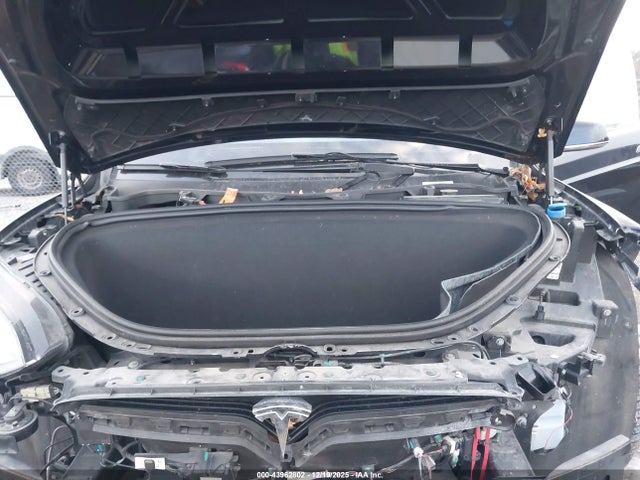 2016 TESLA MODEL X 5YJXCBE44GFS00307 Photo 9