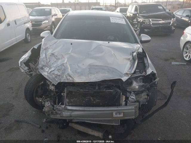 1G1JE5SB3G4137687 Chevrolet Sonic Ltz Auto