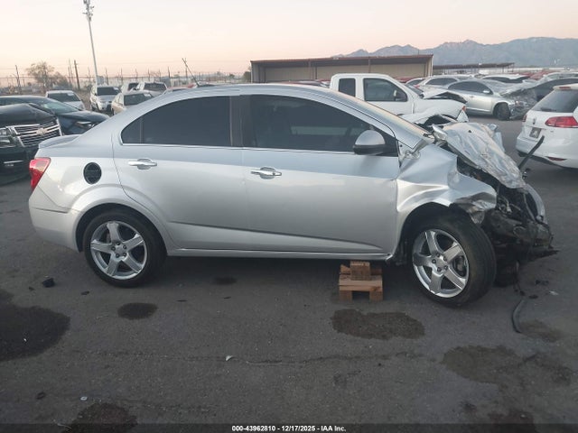 1G1JE5SB3G4137687 Chevrolet Sonic Ltz Auto