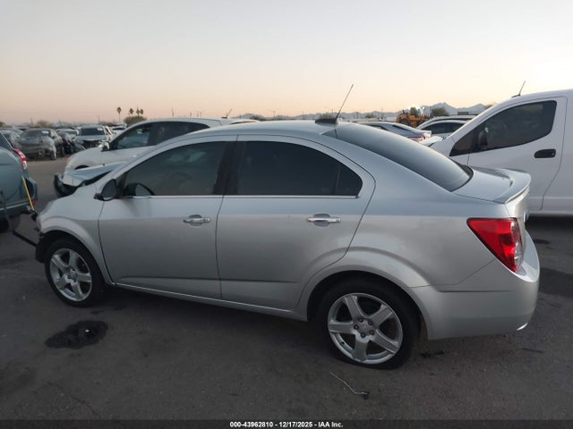 1G1JE5SB3G4137687 Chevrolet Sonic Ltz Auto
