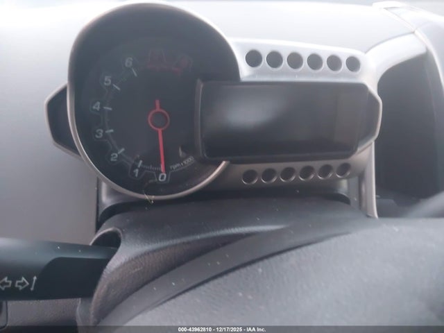 1G1JE5SB3G4137687 Chevrolet Sonic Ltz Auto