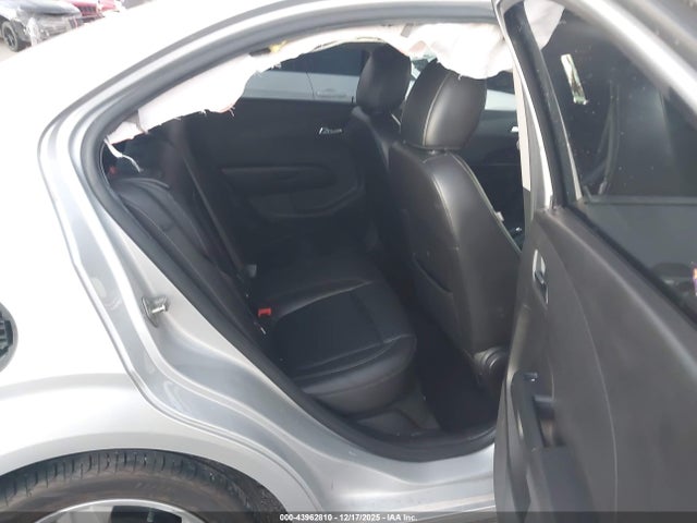 1G1JE5SB3G4137687 Chevrolet Sonic Ltz Auto
