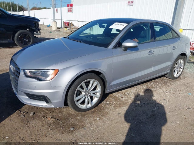 2015 AUDI A3 WAUAJGFF8F1040588 Photo 1