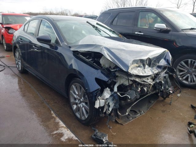 2021 MAZDA MAZDA3 JM1BPBBL4M1333194