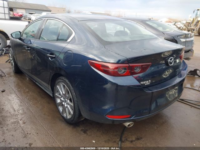 2021 MAZDA MAZDA3 JM1BPBBL4M1333194 Photo 2