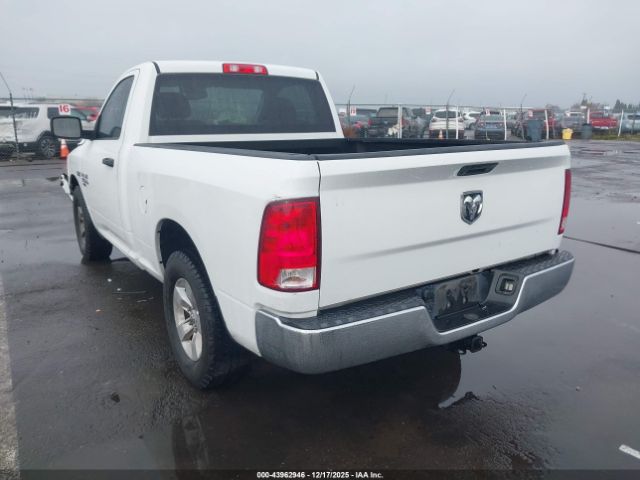 2019 RAM 1500 CLASSIC 3C6JR6ATXKG722958 Photo 2