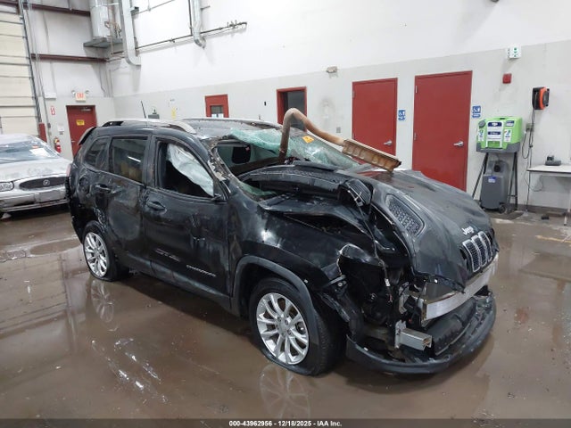 2020 Jeep Cherokee Latitude Fwd მანქანა იყიდება აუქციონზე, vin: 1C4PJLCB6LD596545, აუქციონის ნომერი: 43962956