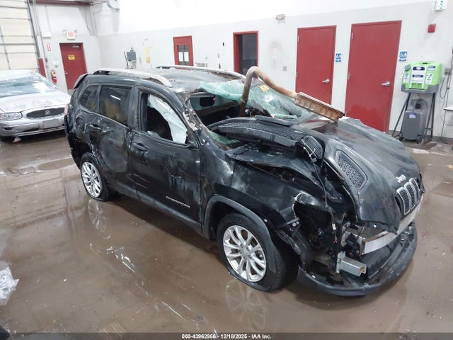 2020 Jeep Cherokee Latitude Fwd მანქანა იყიდება აუქციონზე, vin: 1C4PJLCB6LD596545, აუქციონის ნომერი: 43962956