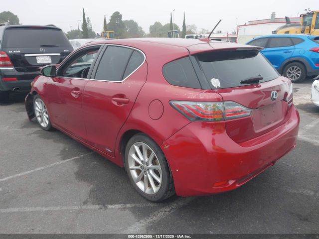 2011 LEXUS CT 200H JTHKD5BH8B2044038 Photo 2