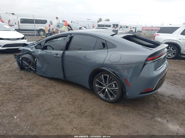 2024 TOYOTA PRIUS JTDACAAU3R3038823 Photo 2