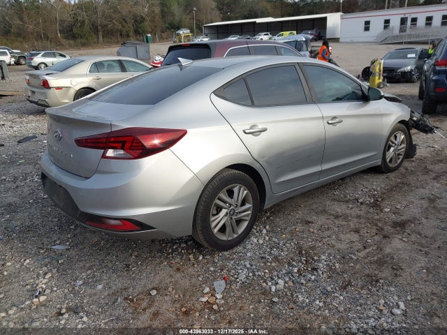 2020 HYUNDAI ELANTRA 5NPD84LF8LH592921 Photo 3