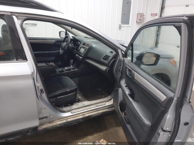 Subaru Outback 2.5i 2015 4S4BSAAC2F3302717 Image 5
