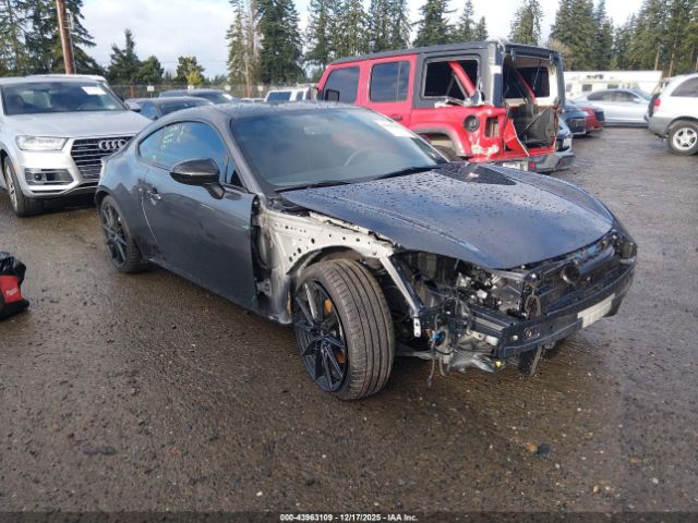 2025 TOYOTA GR86 JF1ZNBE13S9752513