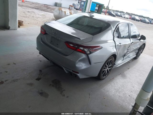 2022 TOYOTA CAMRY 4T1G11AK8NU651907 Photo 3