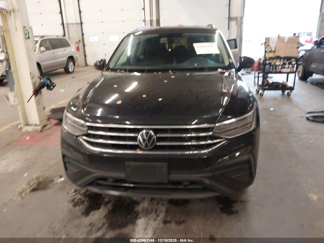 Volkswagen Tiguan 2.0t S 2023 3VVRB7AX3PM126562 Image 13