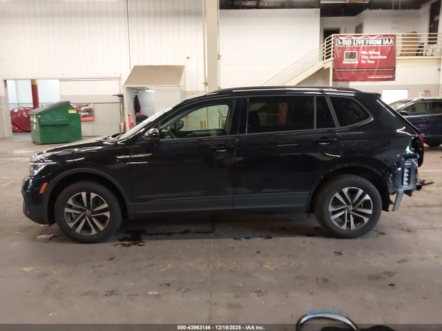 Volkswagen Tiguan 2.0t S 2023 3VVRB7AX3PM126562 Image 15