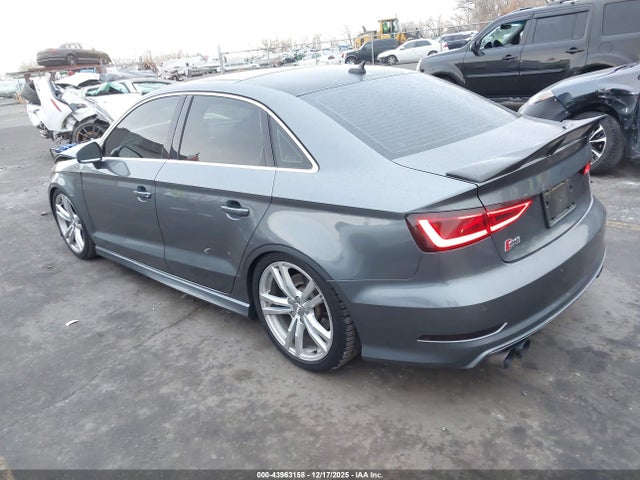 2015 AUDI S3 WAUFFGFF2F1071729 Photo 2