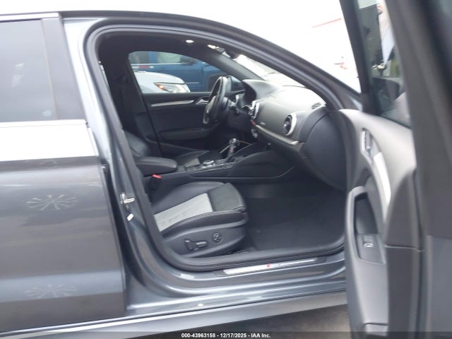 2015 AUDI S3 WAUFFGFF2F1071729 Photo 4