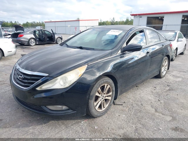 43963182 :رقم المزاد ، 5NPEB4AC5DH665856 vin ، 2013 Hyundai Sonata Gls مزاد بيع