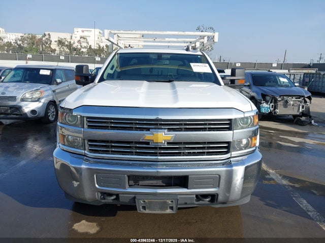 1GB2CUEGXGZ308588 Chevrolet Silverado 2500hd Wt