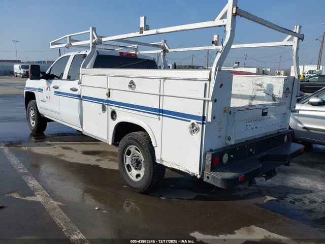 1GB2CUEGXGZ308588 Chevrolet Silverado 2500hd Wt