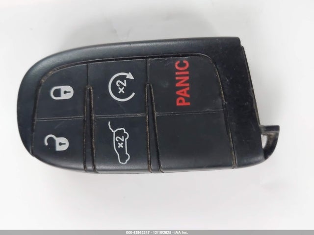 1C4RJECG2GC321220 Jeep Grand Cherokee Overland