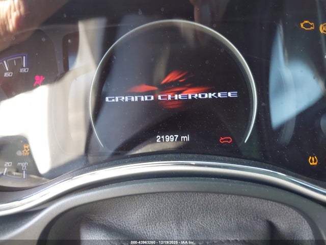1C4RJFDJ9KC566637 Jeep Grand Cherokee Srt 4x4