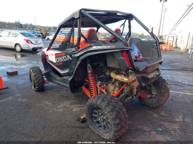 1HFVE0542N4300115 Honda Sxs1000 S2r