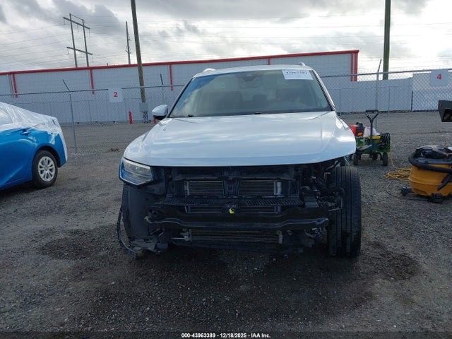 2023 Volkswagen Tiguan 2.0t Se მანქანა იყიდება აუქციონზე, vin: 3VVNB7AX2PM120881, აუქციონის ნომერი: 43963389
