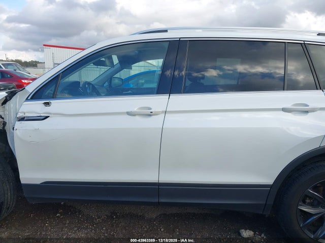 2023 Volkswagen Tiguan 2.0t Se მანქანა იყიდება აუქციონზე, vin: 3VVNB7AX2PM120881, აუქციონის ნომერი: 43963389