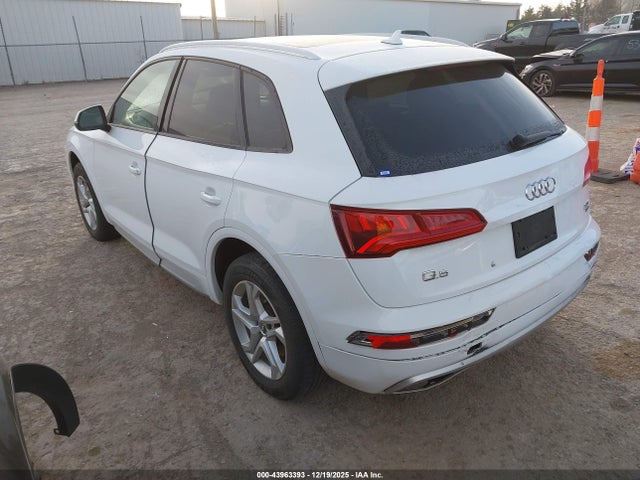 2018 AUDI Q5 WA1ANAFY1J2015454 Photo 2