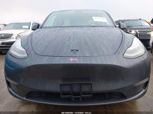 43963396 :رقم المزاد ، 7SAYGDEE2PF617330 vin ، 2023 Tesla Model Y مزاد بيع