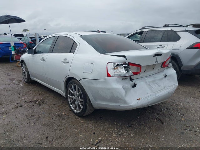 2011 MITSUBISHI GALANT 4A32B3FF1BE013620 Photo 2