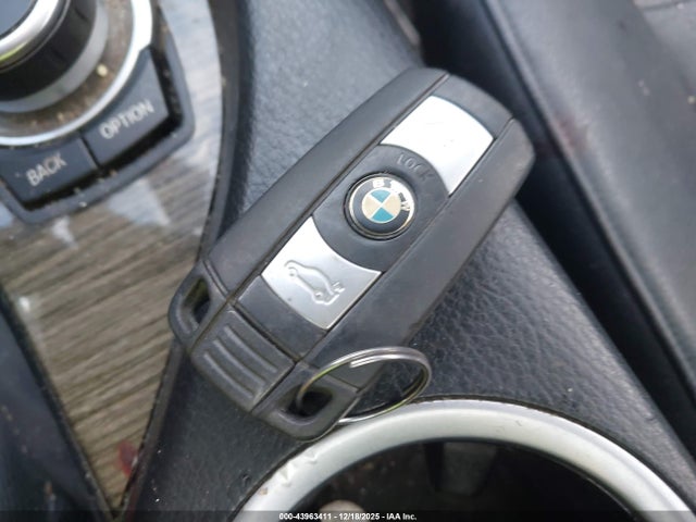 2015 BMW X1 WBAVL1C55FVY31500 Photo 10