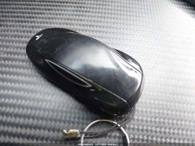 2017 TESLA MODEL S 5YJSA1E2XHF202430 Photo 10