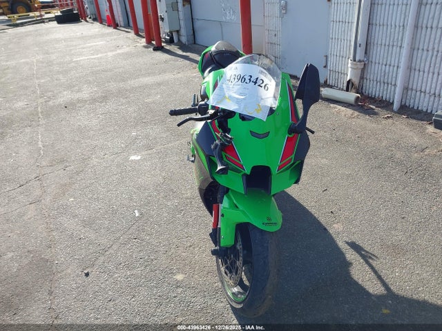 2023 KAWASAKI ZX1002 JKBZXVM1XPA004795 Photo 4