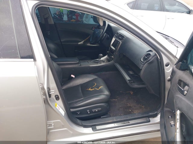 2007 LEXUS IS 350 JTHBE262575014194 Photo 4