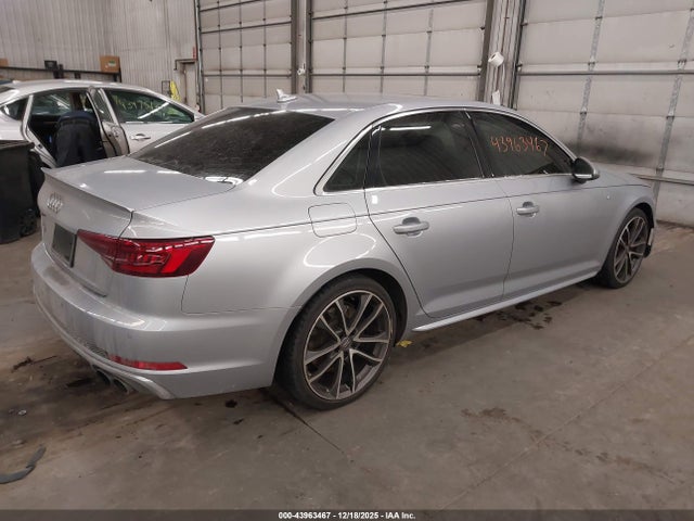 2018 AUDI S4 WAUB4AF42JA066538 Photo 3