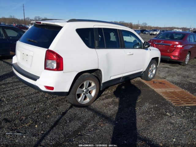 2013 JEEP COMPASS 1C4NJDBB4DD225559 Photo 3