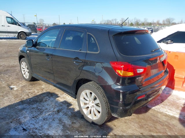 2011 MITSUBISHI OUTLANDER SPORT JA4AR4AU2BZ002330 Photo 2
