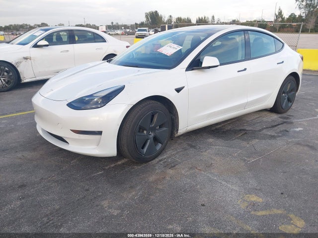 2022 TESLA MODEL 3 5YJ3E1EA4NF157593 Photo 1