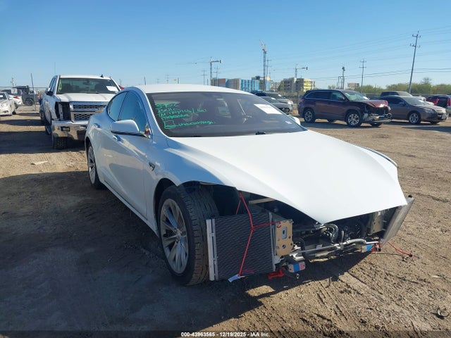 2016 TESLA MODEL S 5YJSA1E24GF150856 Photo 0