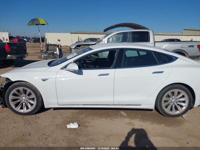 Tesla Model S 60d/70d/75d/85d/90d 2016 5YJSA1E24GF150856 Image 15