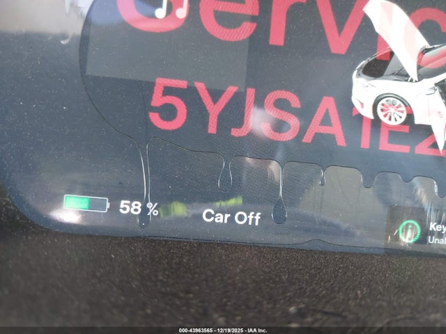 Tesla Model S 60d/70d/75d/85d/90d 2016 5YJSA1E24GF150856 Image 18