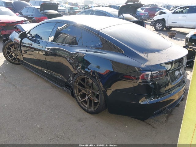 2023 TESLA MODEL S 5YJSA1E50PF521926 Photo 2